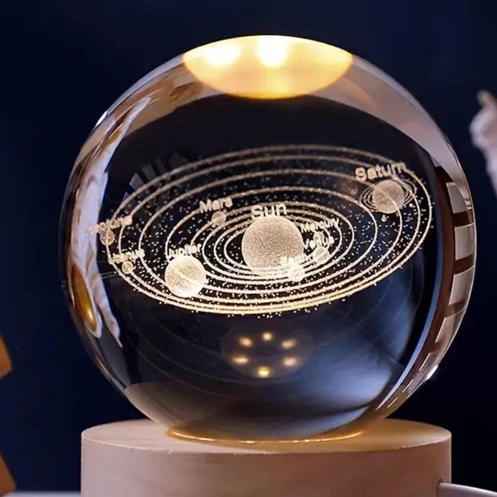 Luminária LED 3D Bola de Cristal Galáxia – Abajur Decorativo Espaço Sideral para Quarto